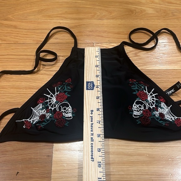 Hot Topic black skull spiderweb embroidered swim top size small . - Picture 5 of 7